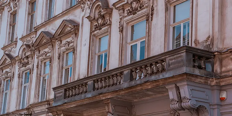 Taurus real estate kontakt